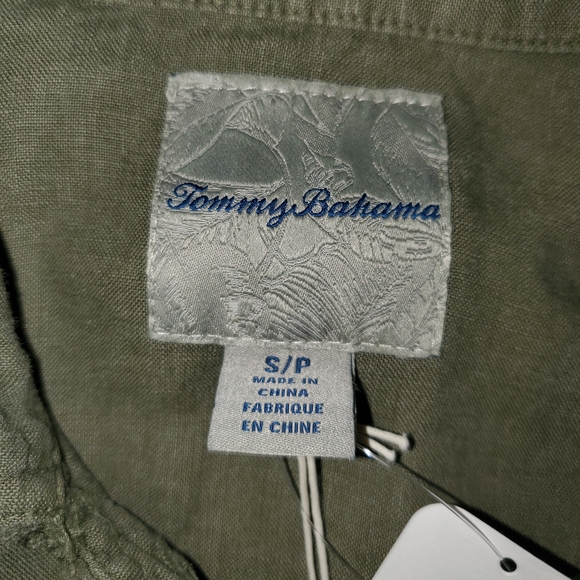 Tommy Bahama Green Utility Jacket with Lightweight Design - Picture 2 of 4